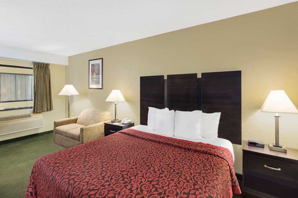 Days Inn & Suites By Wyndham Columbia Airport West Columbia Ruang foto